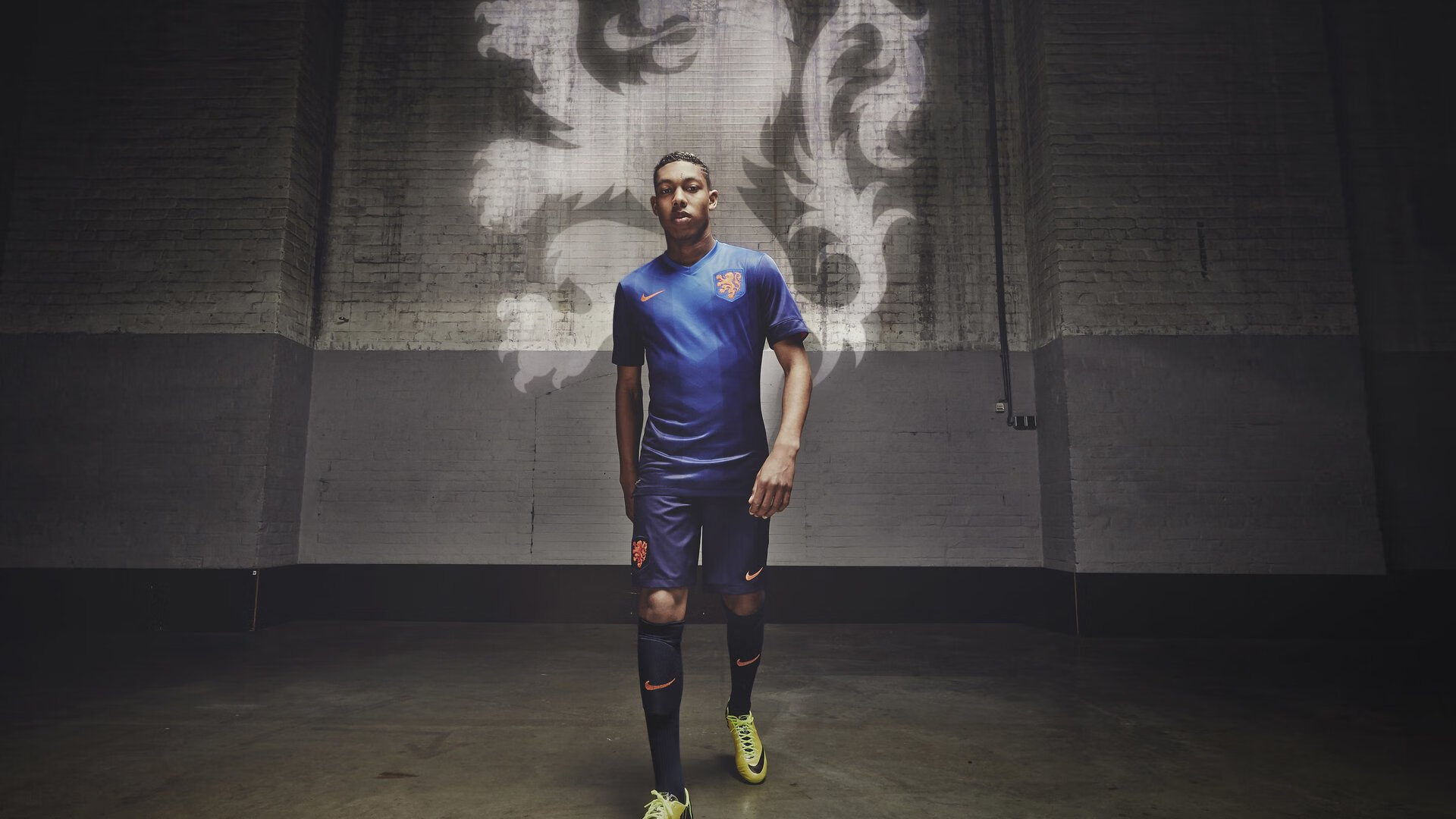 足球合作项目：共筑体育强国之路，足球战略合作协议书模板